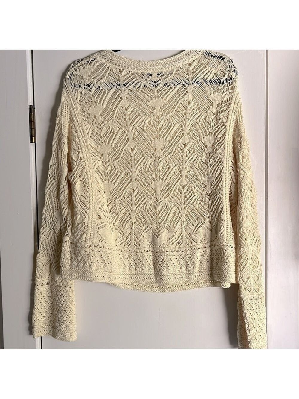 NWT. VINCE Lace Patchwork Pullover Organic Cotton Sweater in Pale Yellow size L - Picture 7 of 11
